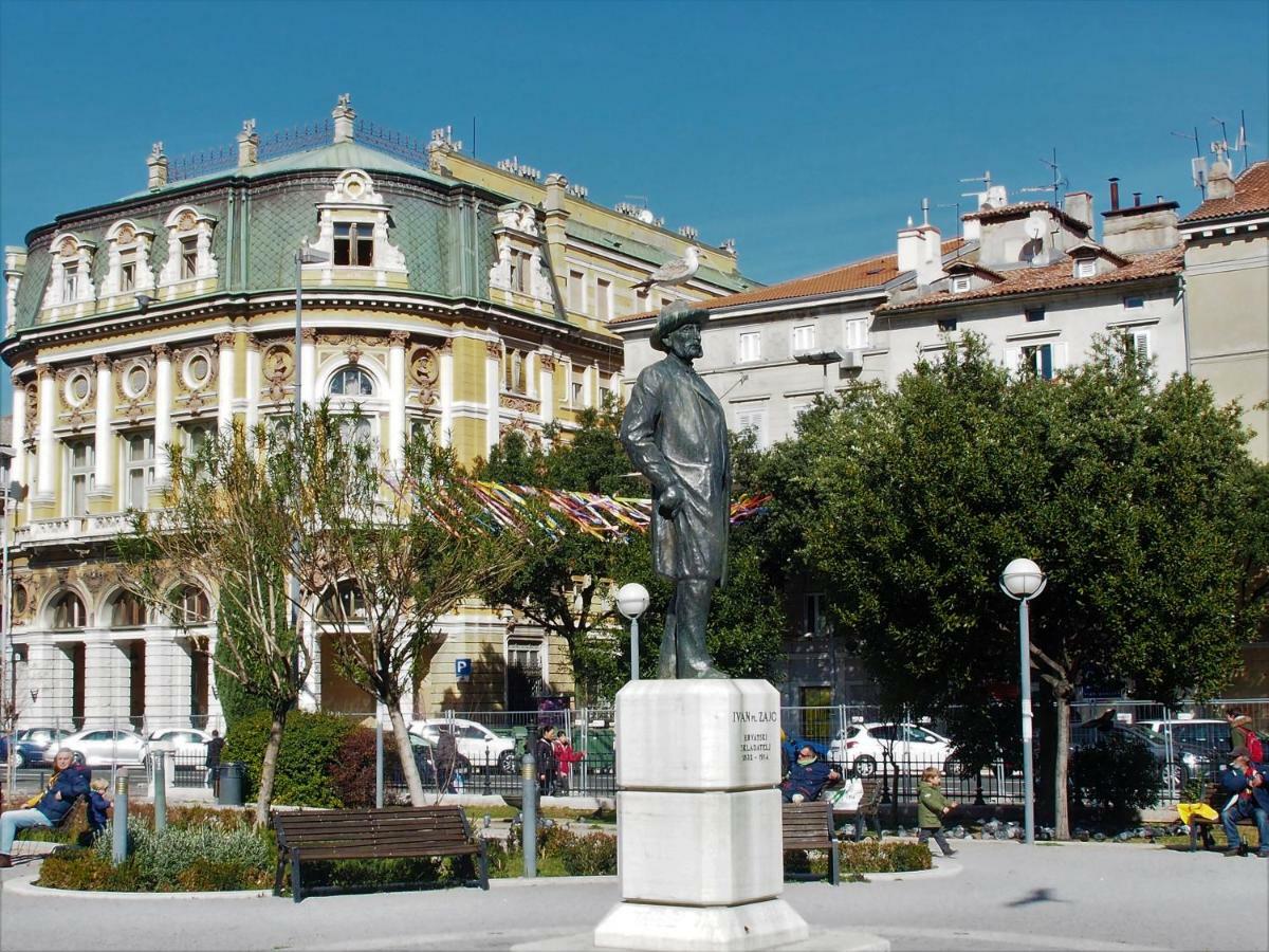 Appartamento Studio Apartman Baronessa Adriana Fiume Esterno foto